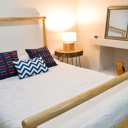 Central 10 Boutique Hostel Guatemala City Exterior photo